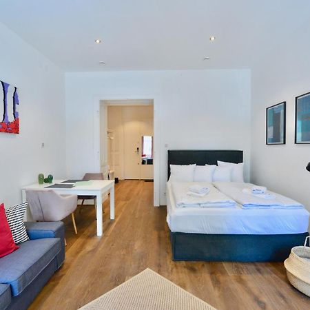 Charming Studio In Servitenviertel I Lejlighed Wien Eksteriør billede
